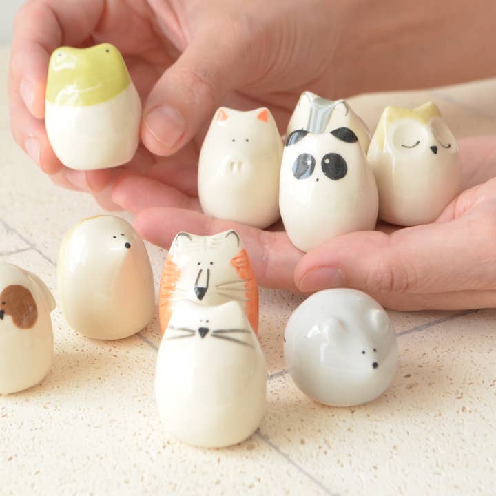 Picuru ceramicas - Wholesale Decorative Figurine - Porcupine Amulet of Self-Protection, 5 languages7