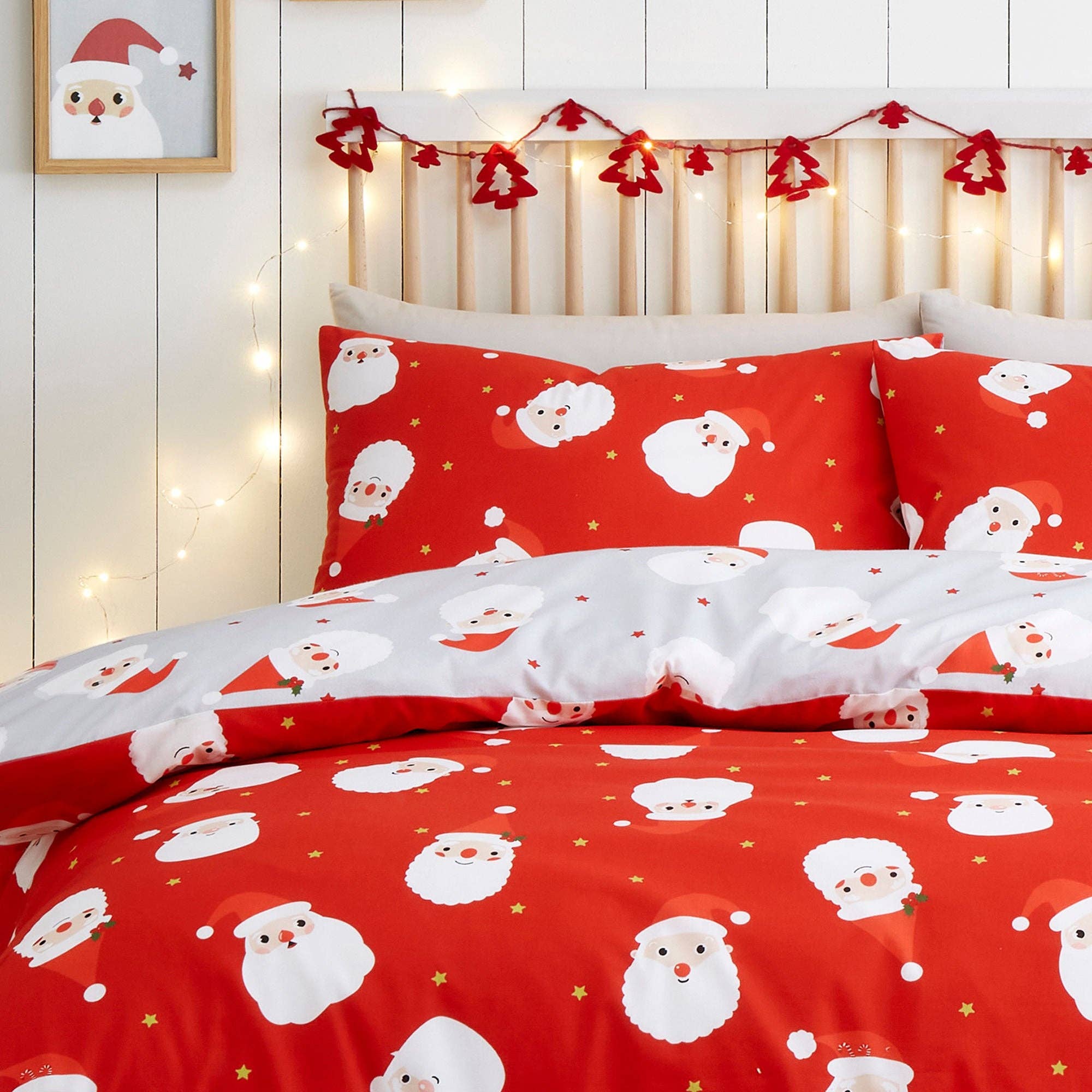 UW Home - Wholesale Bedding Set - Happy Santa Duvet Cover Set by Fusion in Red1