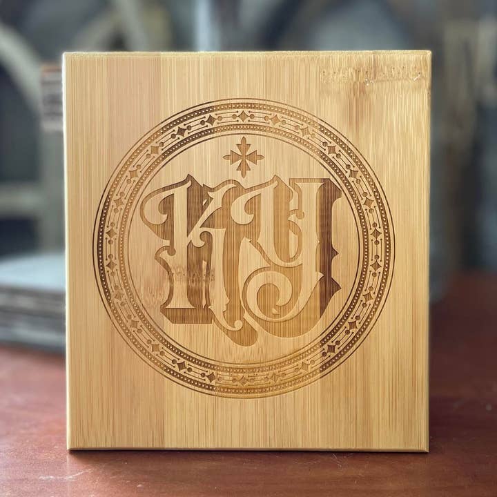 Vintage Kentucky Bamboo Box with Whiskey Stones Gift Set for wholesale by Liberty Wholesale