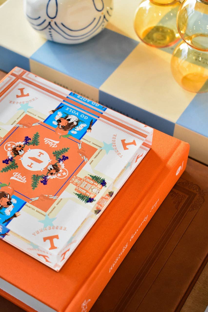 Saturday Silks - Wholesale Decorative Tabletop Object - Tennessee Vols Acrylic Block Art4