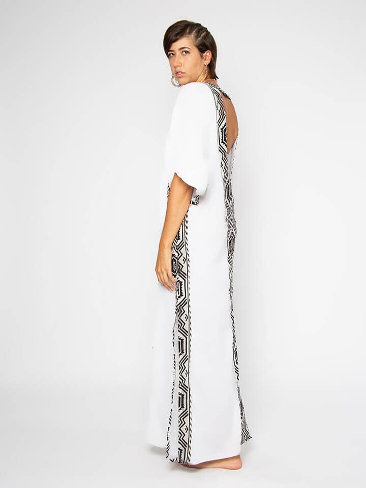 Omni Collection – wholesale Kaftan - Dam – Kaftanklänning med afrikanskt mönster och öppen rygg13