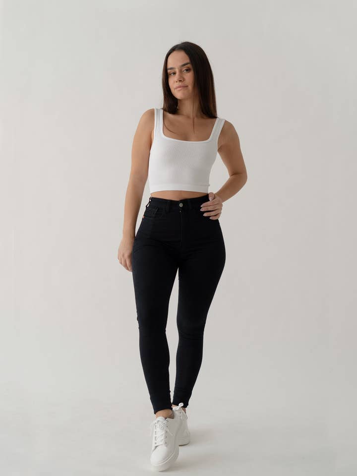 SKINNY HIGH RISE - SCHWARZ für den Großhandel von Matcha Jeans