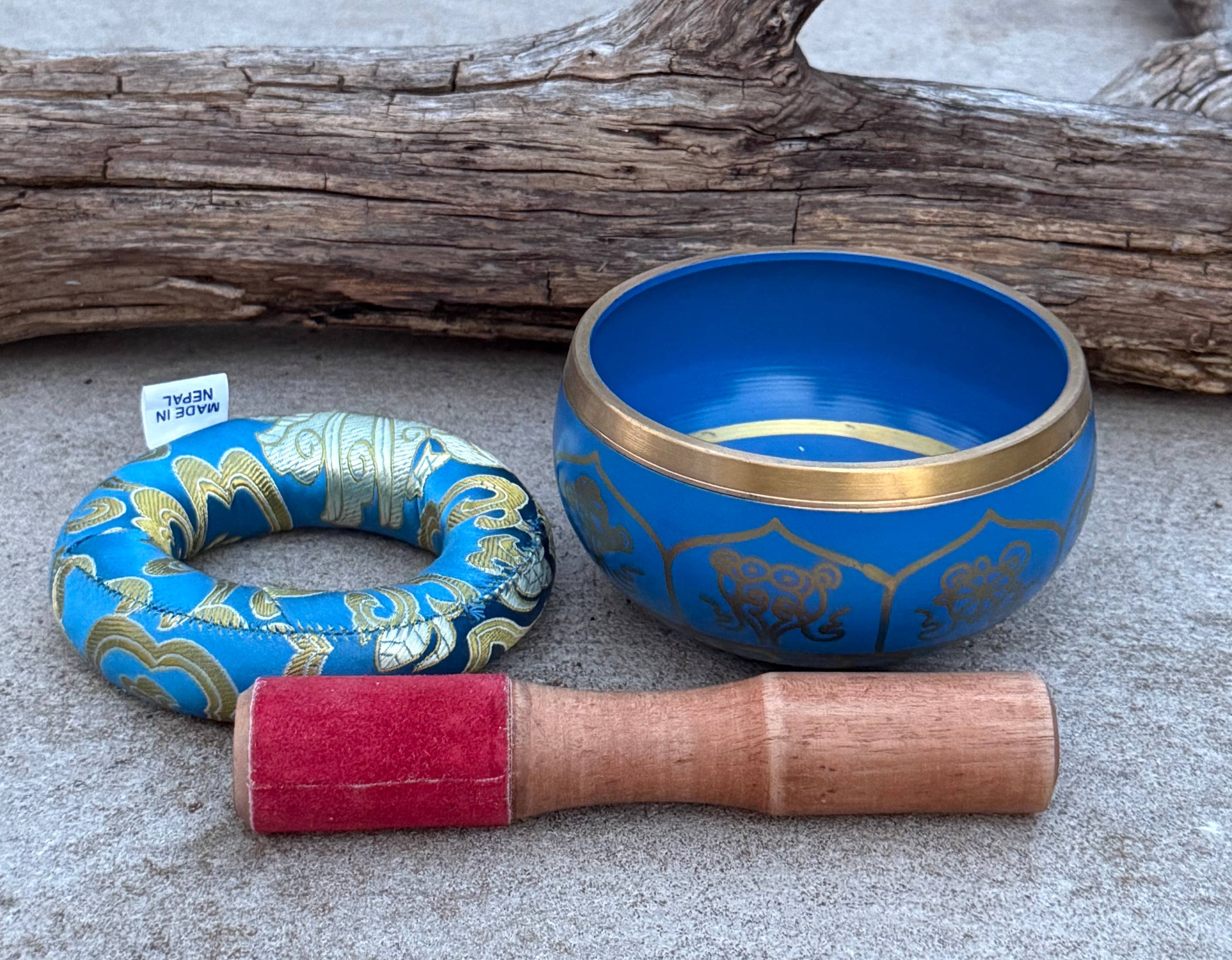 Lungta Imports - Wholesale Meditation Supplies - Singing Bowl Complete Set ~ 8 Lucky Symbols ~ For Meditation12