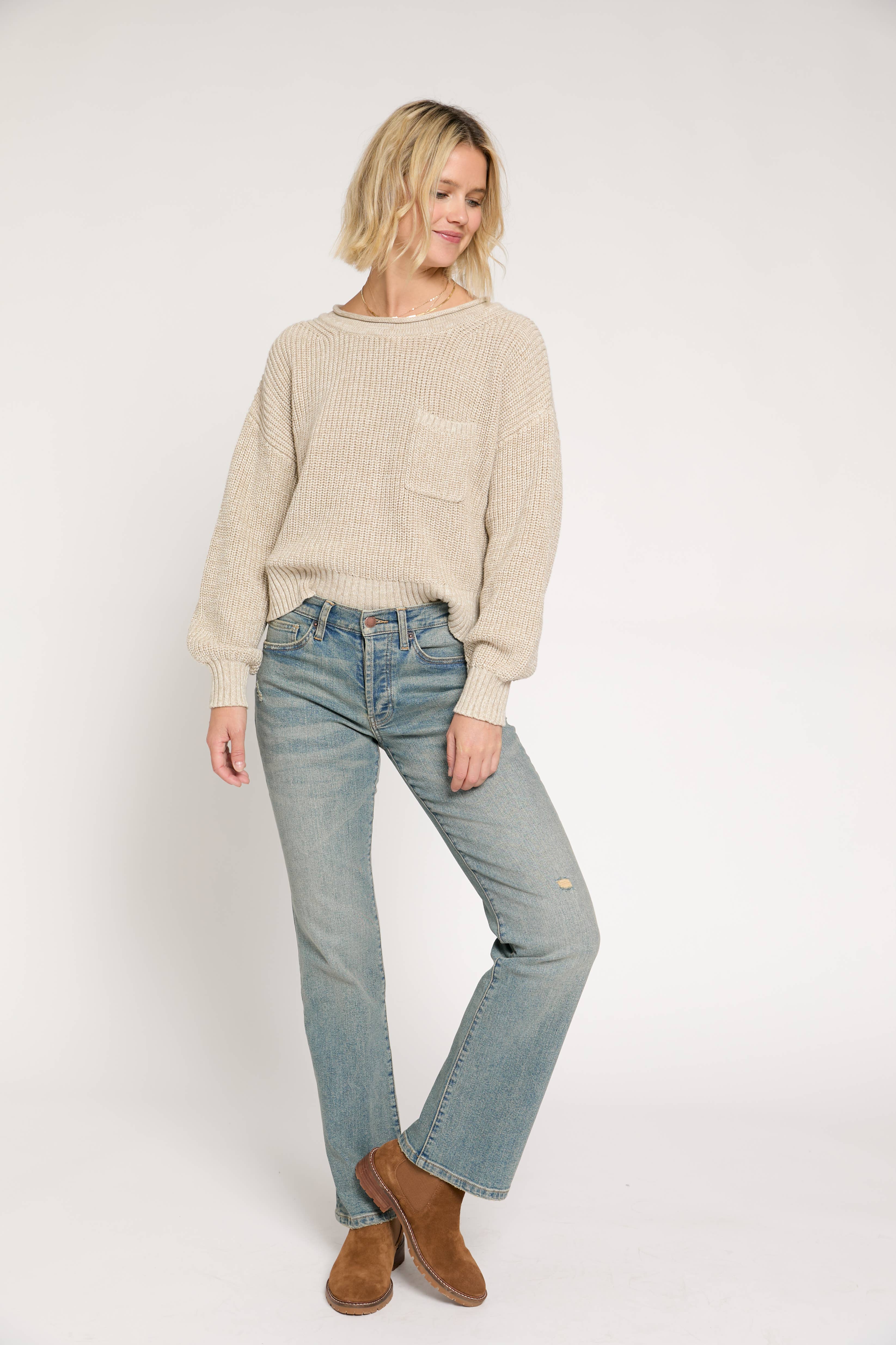 Oliver Logan - Wholesale Jeans - Women's - Stanley Mid Rise Bootcut Jean, 4-Year Vintage