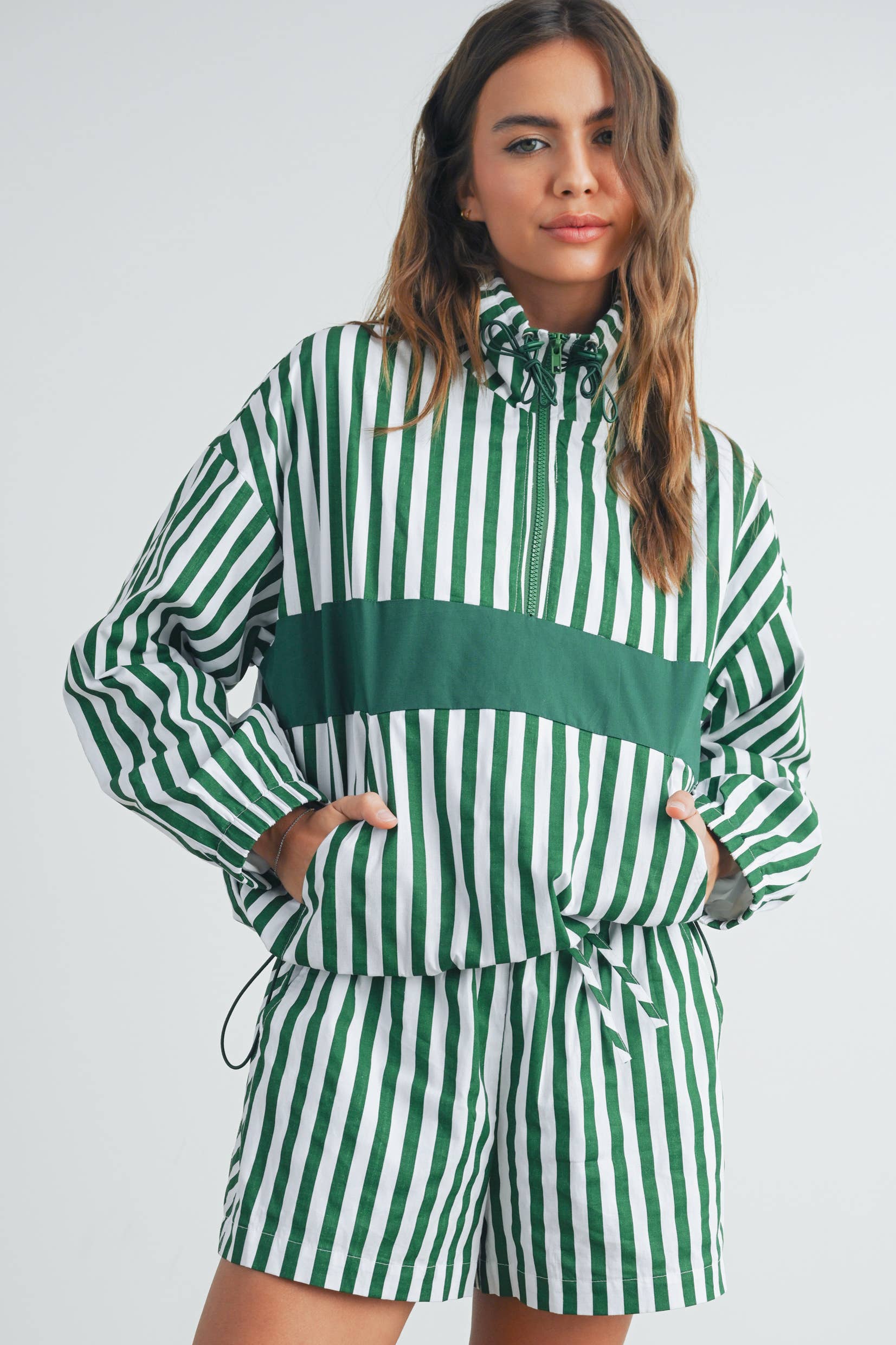 BUTTERMELON - Wholesale Sweatshirt - Women's - Drawstring Turtleneck Jacket - BMT753330