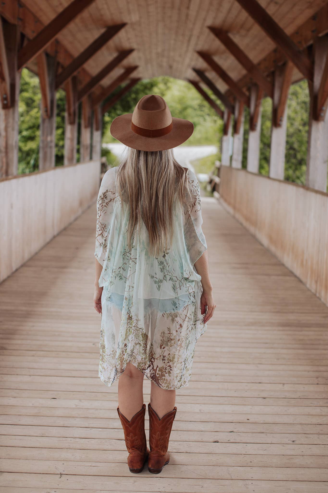 Ellemairco – wholesale Kimono – Women's – Blossom Kimono4