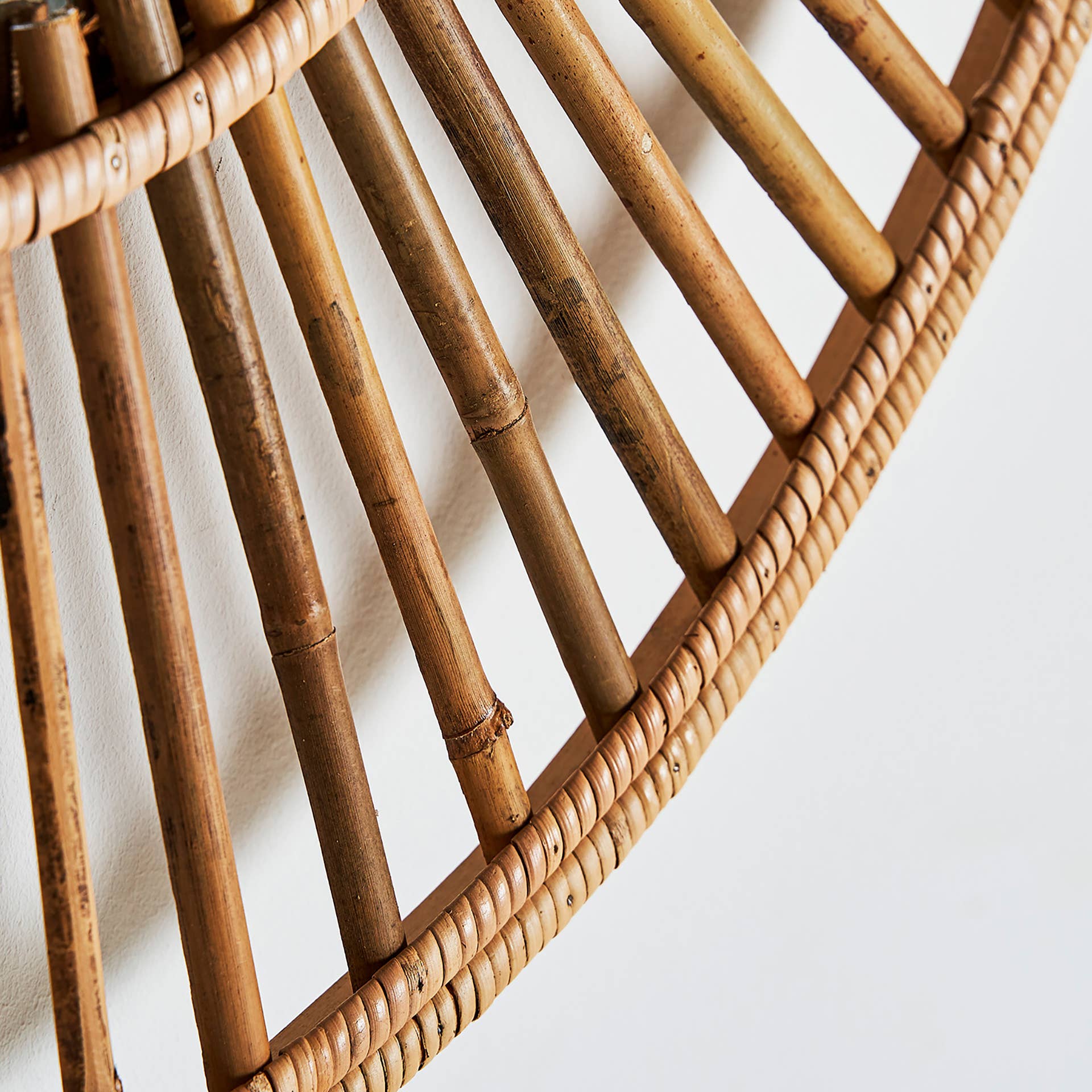 Kodu - Wholesale Wall Mirror - Arteaga Bamboo Mirror, In Natural Color, 90X4X90Cm2