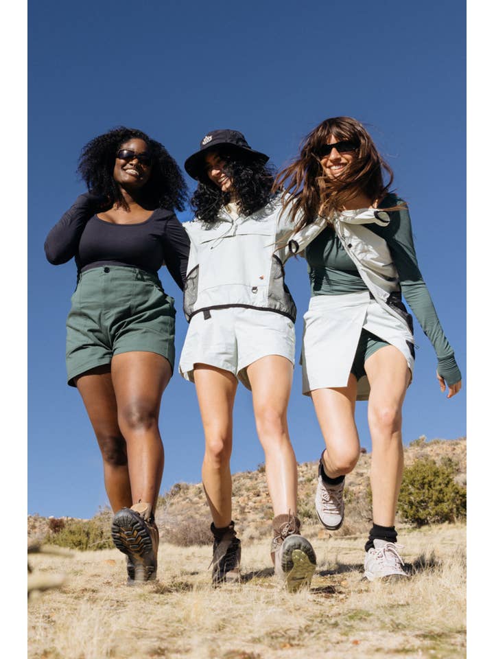 Wondery Outdoors - Wholesale Shorts - Women's - Isabel 3.0 Shorts | Forest