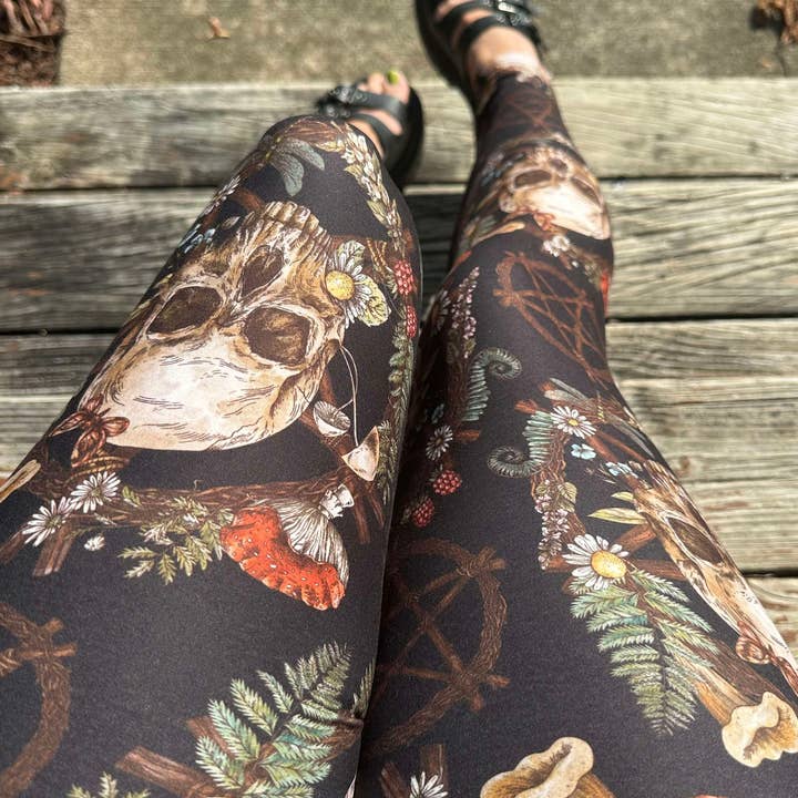 Triple Goddess Boutique - Wholesale Fashion Leggings - Women's - Witchy leggings, Pentagram skull printed leggings, pockets