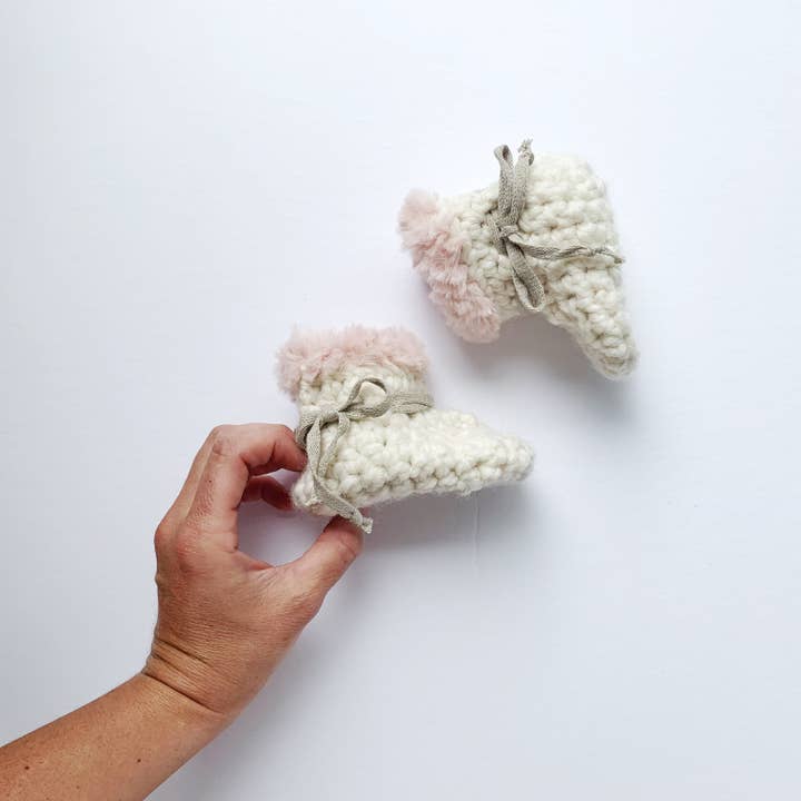 Chaussons bébé Cozy Chunky. Pantoufles pour nouveau-né chaussons pour bébé. pour la vente par I’m in the Loop