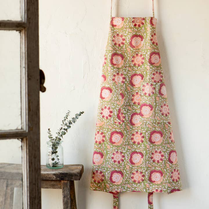Danica Heirloom - Wholesale Apron - Zinnia Block Print Apron1