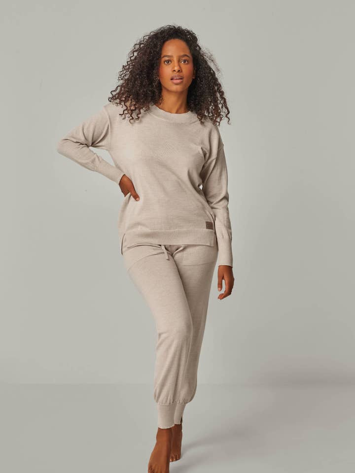 LOUNGEWEAR-SET - Bella tröja och Bella byxor för wholesale av YOU LOOK PERFECT Loungewear