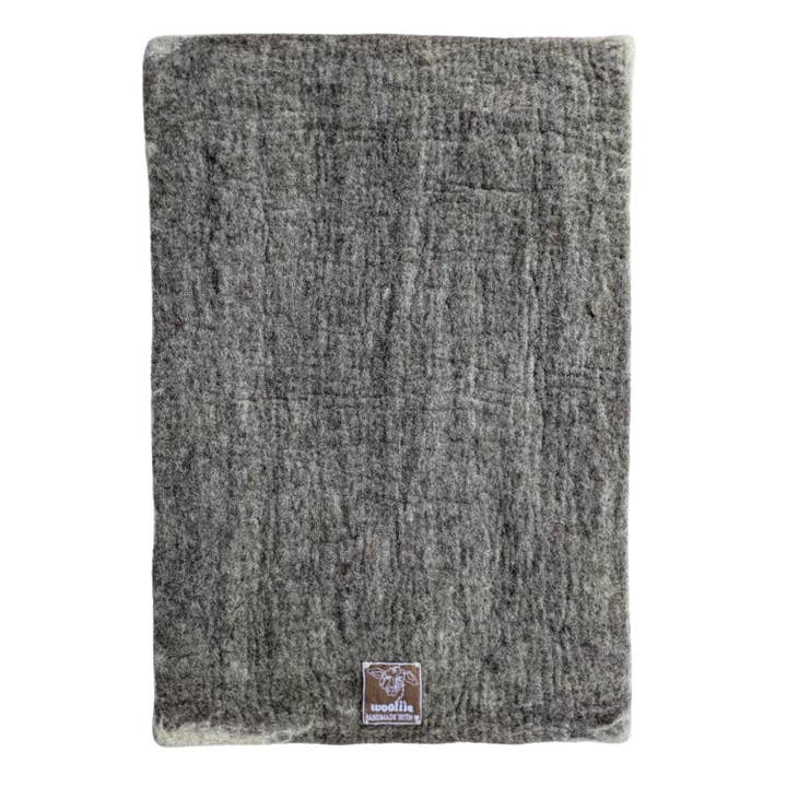 Wooliie - Wholesale Nap Mat - Kids & Baby - Phases of the Moon - Handmade All-Natural Wool Mat4