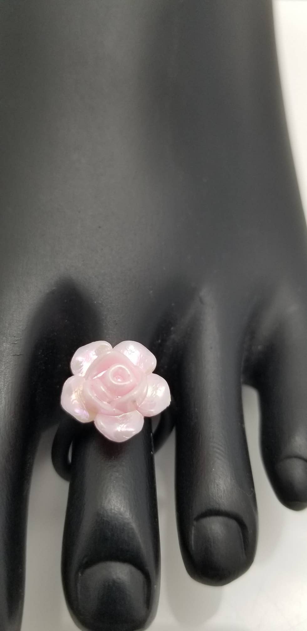 Costello International - Wholesale Toe Ring - Flower Power Adjustable Beach Toe Rings1