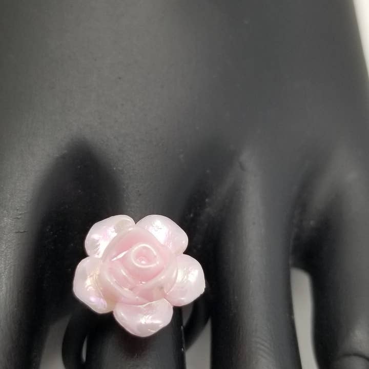 Costello International - Wholesale Toe Ring - Flower Power Adjustable Beach Toe Rings1