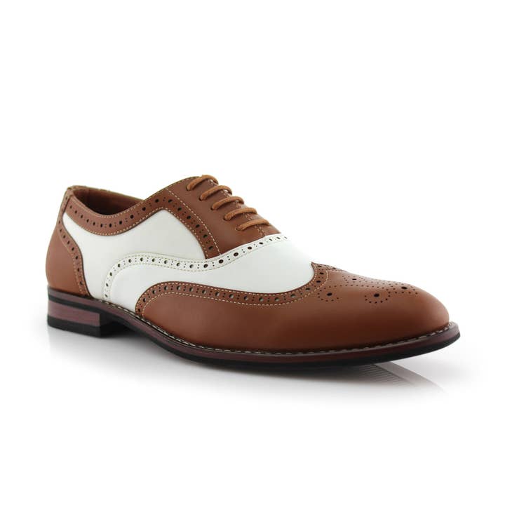 Chaussures Oxford Arthur Classic Wingtip pour homme et autres tendances Résultats pour être chaussure en vente B2B. Retours gratuits et paiement à 60 jours sur Faire sur Faire.