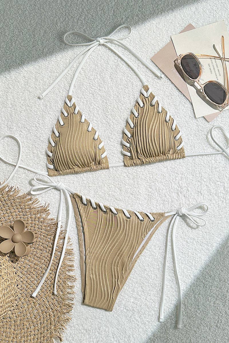 Mccolin - Vendita all'ingrosso Bikini - Donna - Set Bikini Sexy a Tinta Unita2