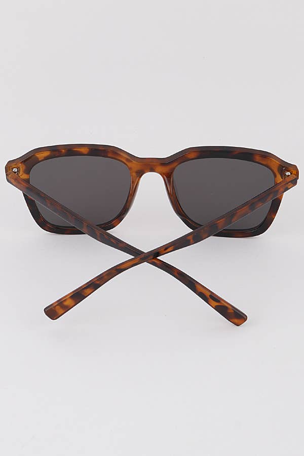 MIX COLOR Classic Square Sunglasses for wholesale on Faire4