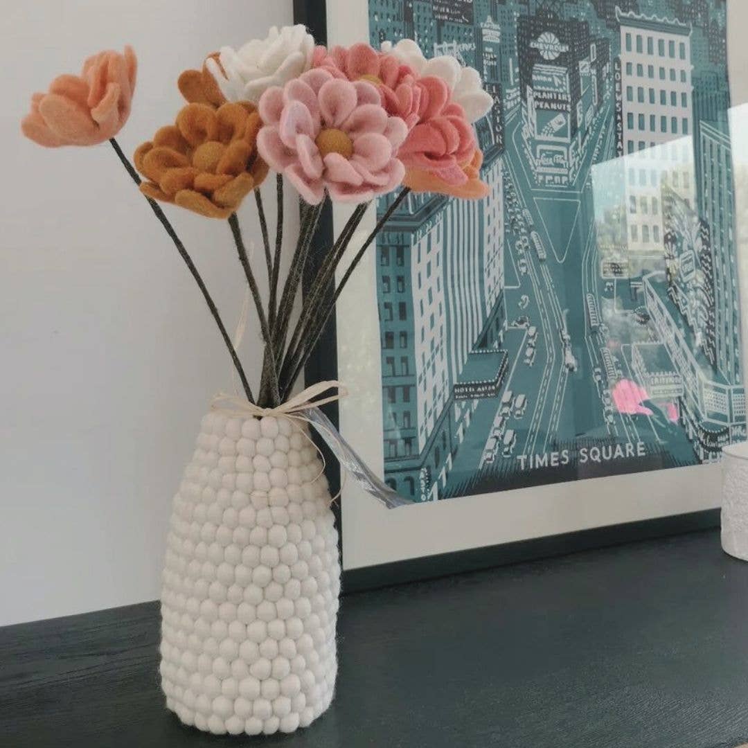 New Heidi - Wholesale Vase - Felt flower vases - New Heidi handmade creation1
