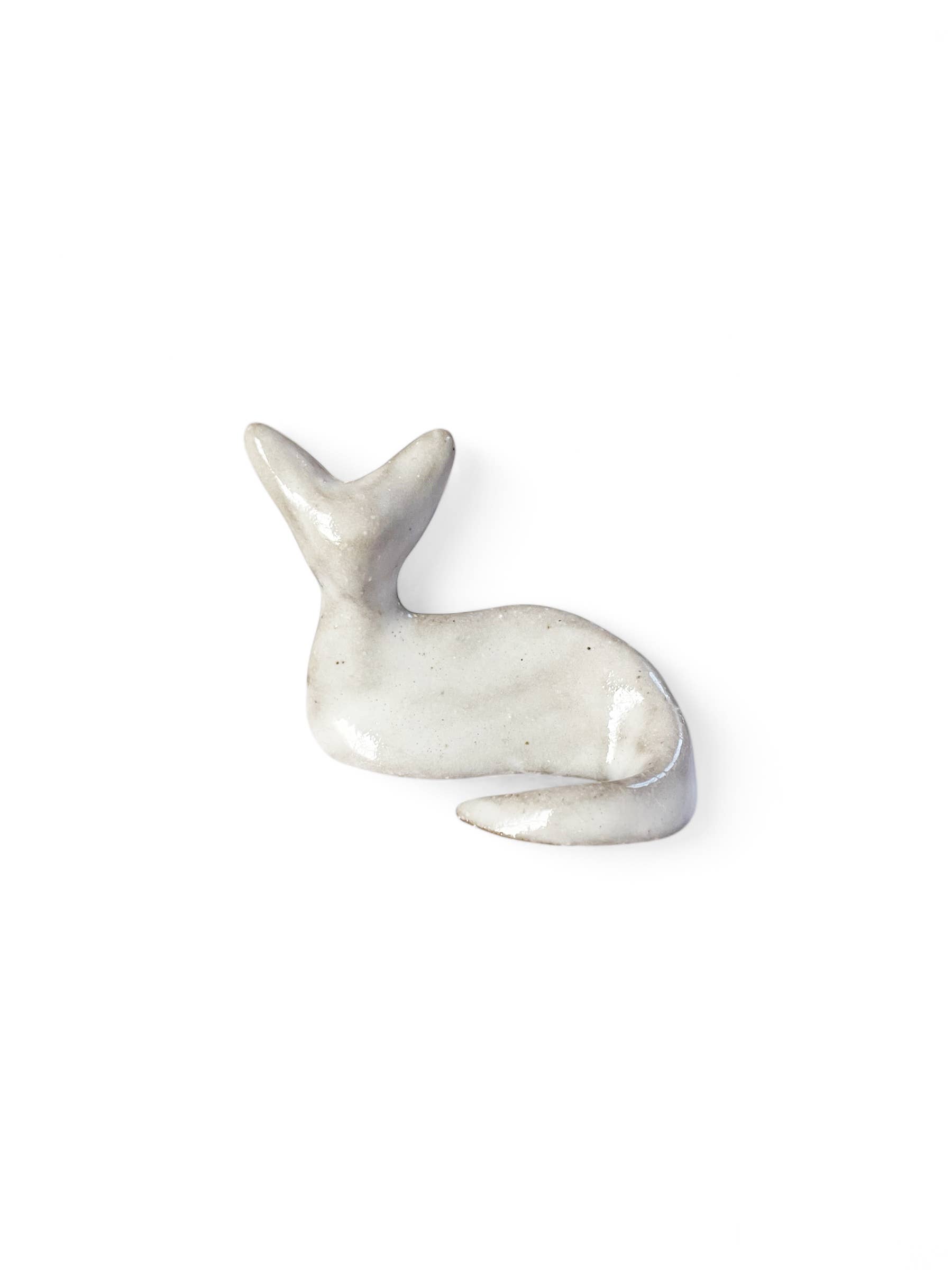 Magic World Girl - Wholesale Decorative Figurine - Magic World Girl - White Ceramic Cat1