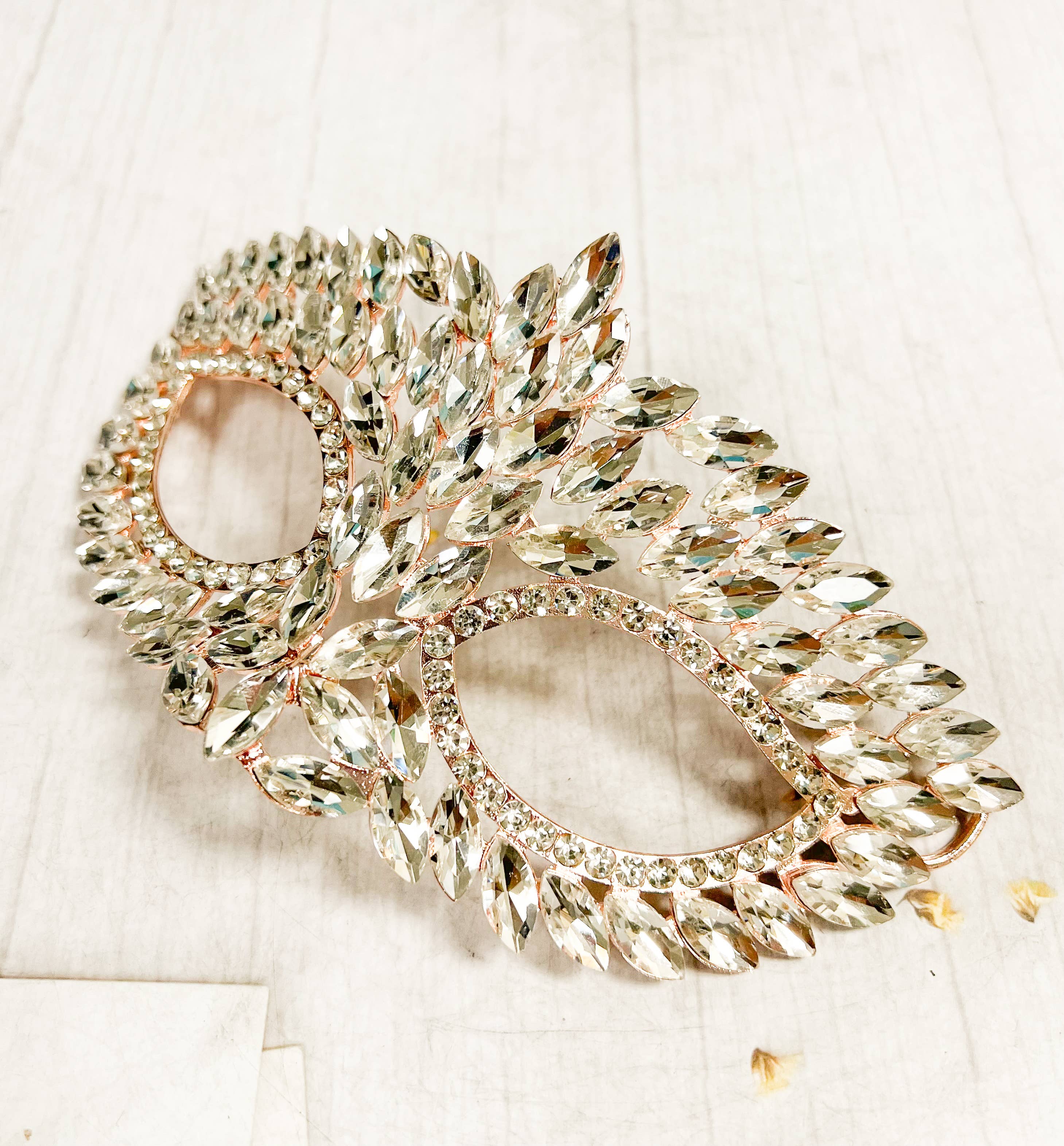 Happy Dream Gifts - Wholesale Costume - Women's - Gold Mask, Cosplay Mask, Crystal Mask, Masquerade Ball Mask4