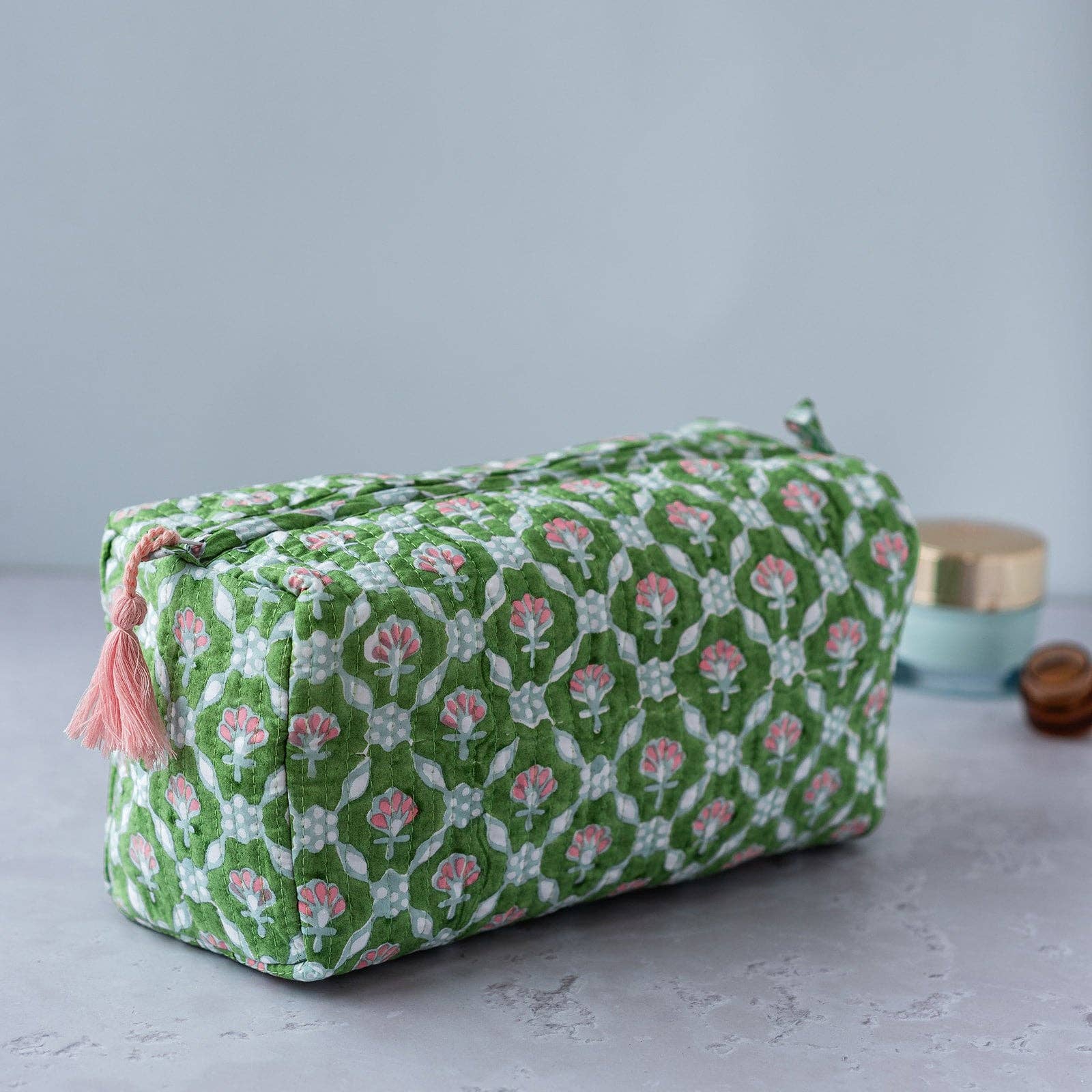 Constance & Denny - Wholesale Makeup/Cosmetic Bag - PETAL cosmetic bag1