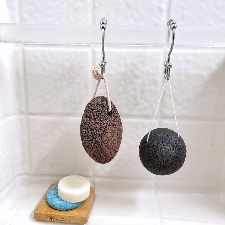 Me Mother Earth - Wholesale Pumice/exfoliating stone - Lava Pumice Stone with Cotton Hanging Loop3