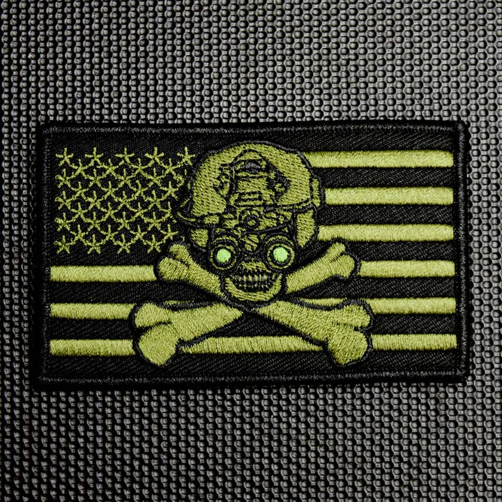 NVG Dödskalle & Ben USA-flagga Broderat Märke för wholesale av BritKitUSA