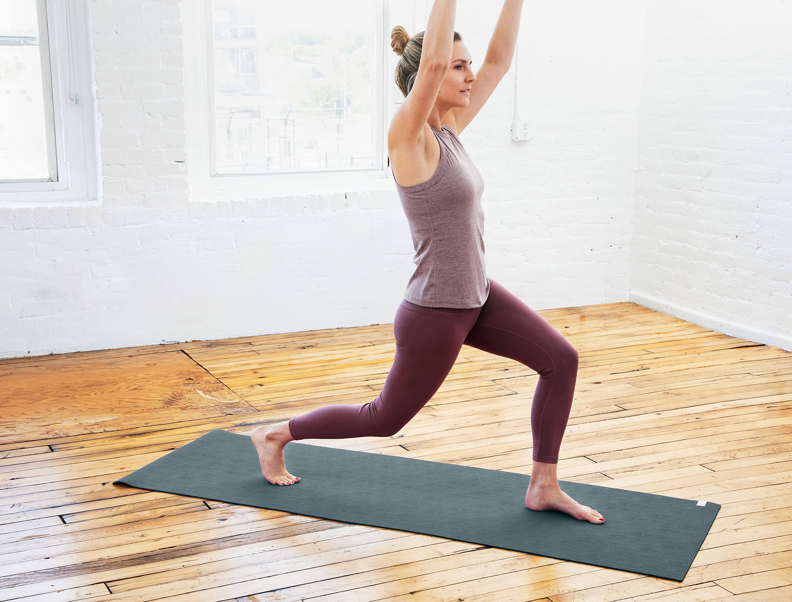 Sol Living - Wholesale Yoga Mat - Natural Rubber Yoga Mat6