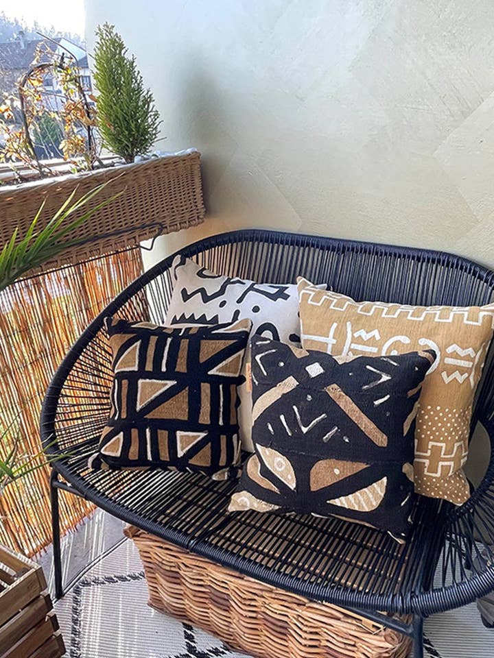 Cojín Donsò hecho a mano en bogolan para venta al por mayor de Maison Assa