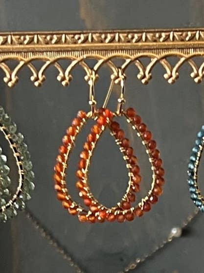 Isabella Stor Teardrop för wholesale av Sonya Renee Jewelry