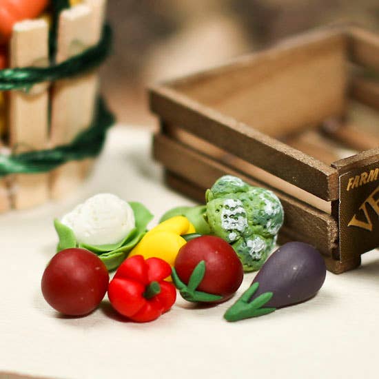 Factory Direct Craft - Wholesale Doll Accessory Kit - Kids - Pack of 7 Dollhouse Miniature Garden Vegetables 0