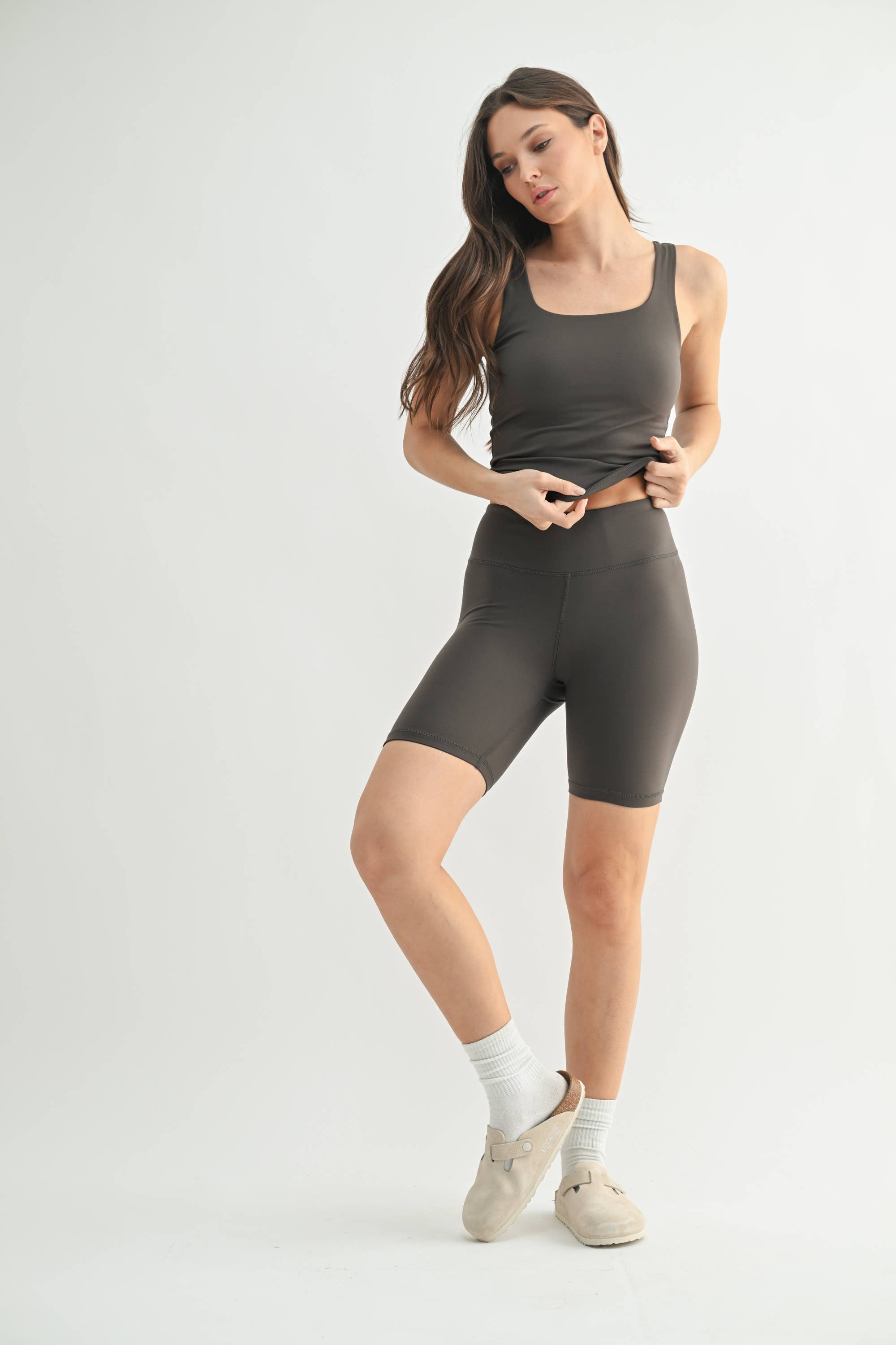 Mono B - Wholesale Sporttop - Dames - Actieve tanktop met vierkante hals van Lycra-Blend3