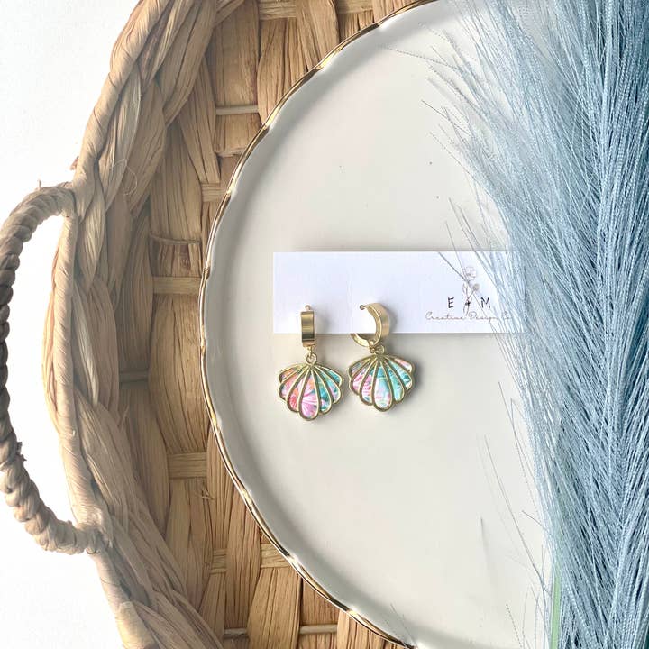 E & M Creative Design Co. - Wholesale Dangle Earrings - Vibrant Summer Shell Earrings (different styles)2