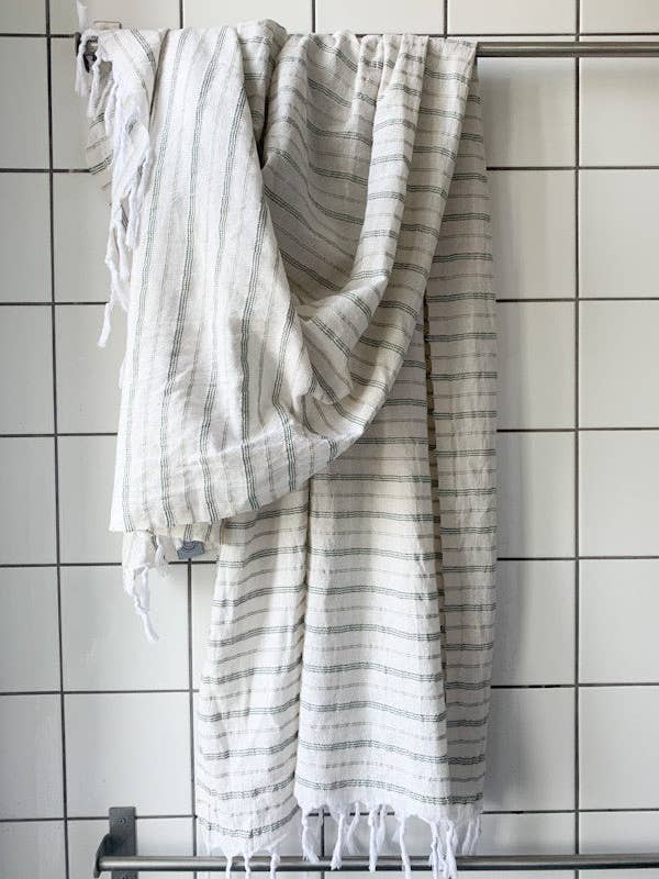 Hamam in recycled cotton - bottle green for wholesale by Tinytiny.dk