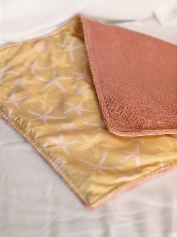 Seashell Bowl Mat for wholesale by CréaPimk