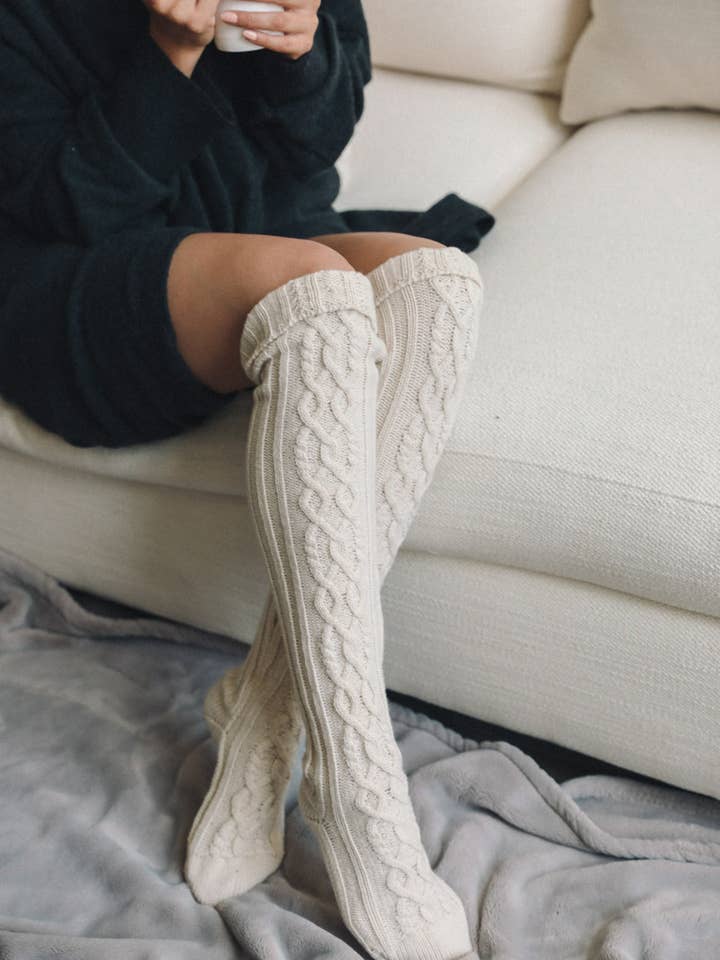 Leto Accessories - Wholesale Socks - Women's - Bold & Cozy Thigh-High Cable Knit Socks for Trendy Winters