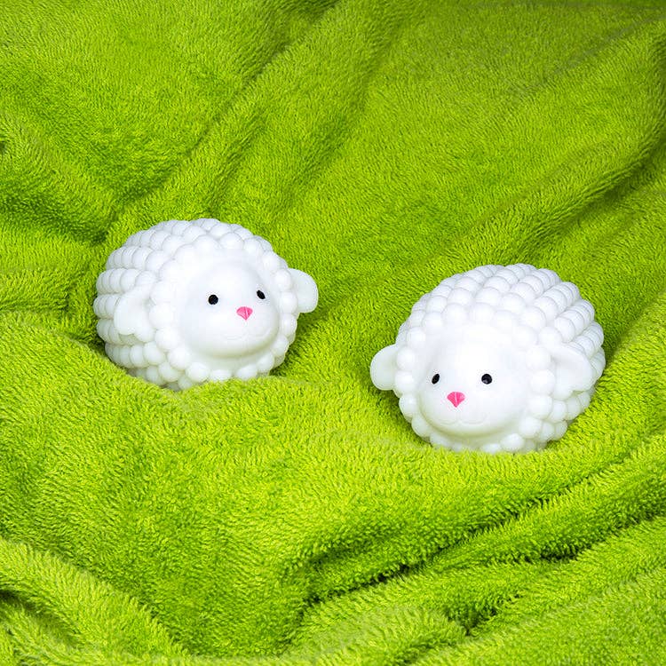 Kikkerland Design Inc - Wholesale Dryer Balls - Lamb Dryer Buddies2