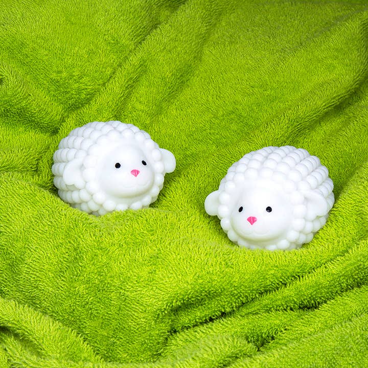 Kikkerland Design Inc - Wholesale Dryer Balls - Lamb Dryer Buddies2