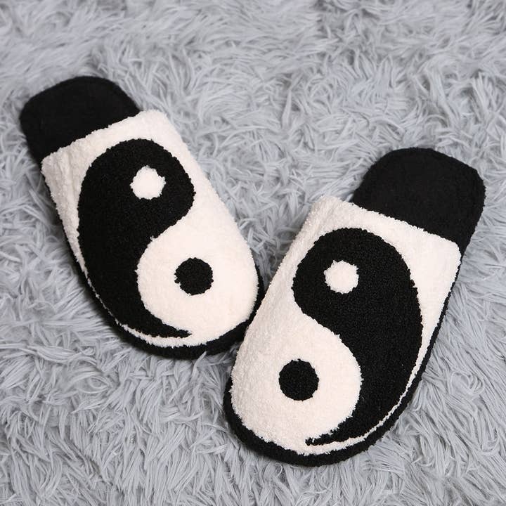Luxury Soft Multi Design Home Slippers for wholesale on Faire