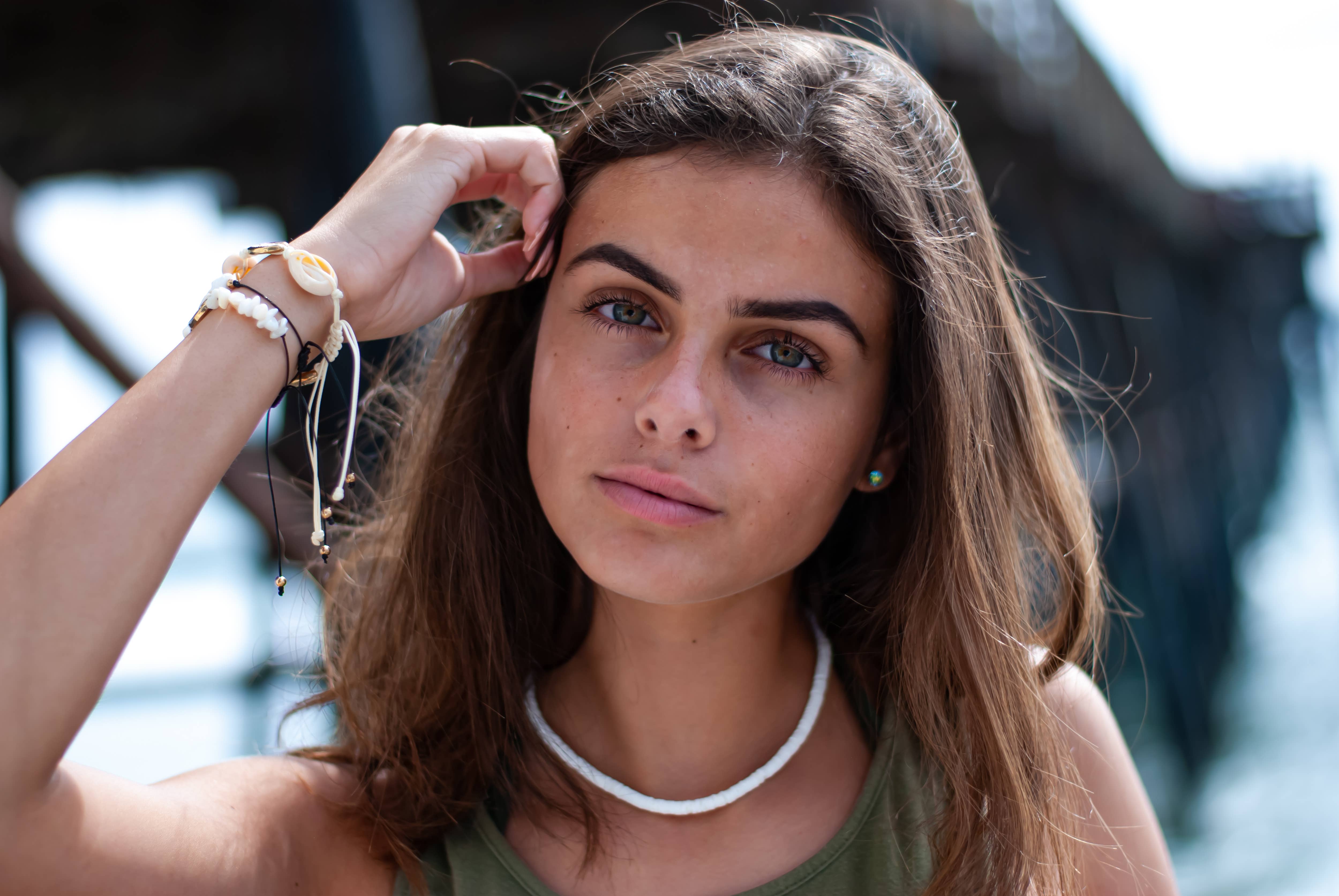 Natalia - Wholesale Beaded/Pearl Necklace - Puka Shell Necklace - Round Seashell Choker - Sizes 14"-20"10