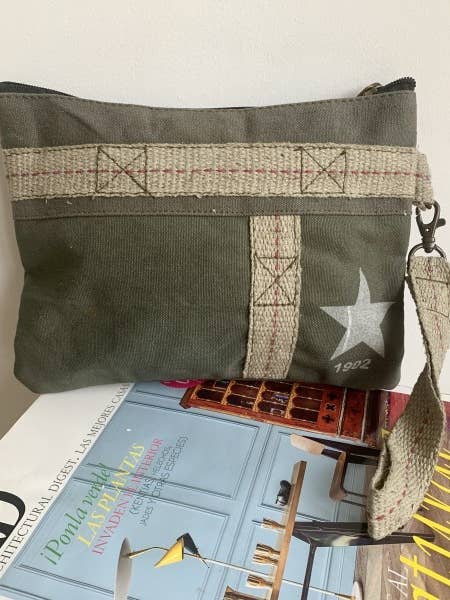 MEGAN PGR25 Purse-Style Handbag for wholesale by Casa Natura Design SL