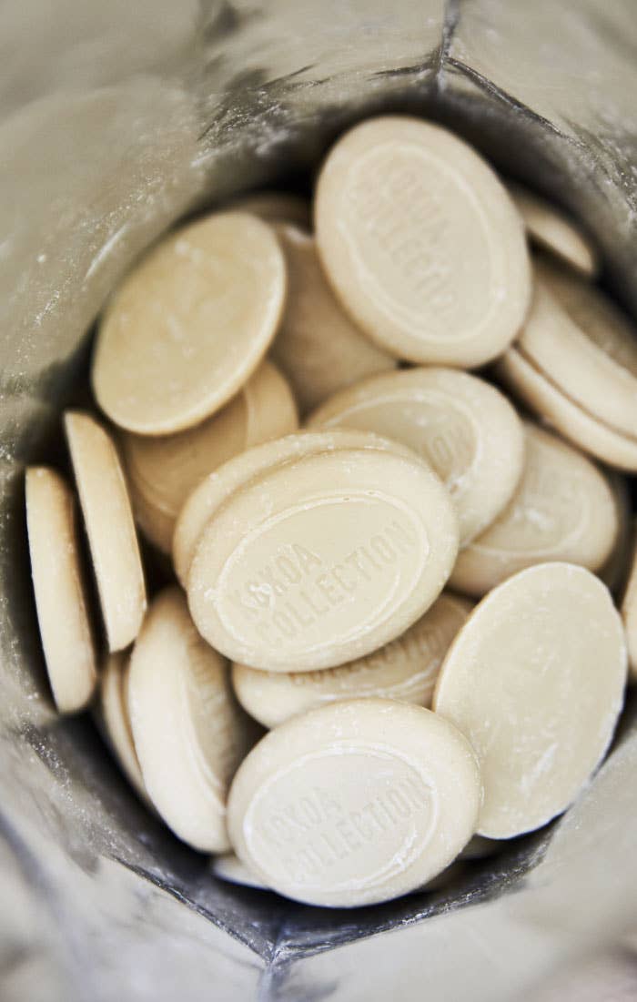 Kokoa Collection – wholesale Hot cocoa mix/kit – HOT CHOCOLATE White 33%2