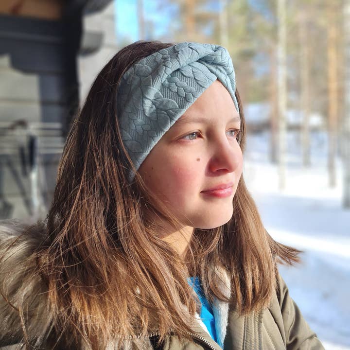 Palmikko solmupanta, minttu for wholesale by OmpelimoMirage