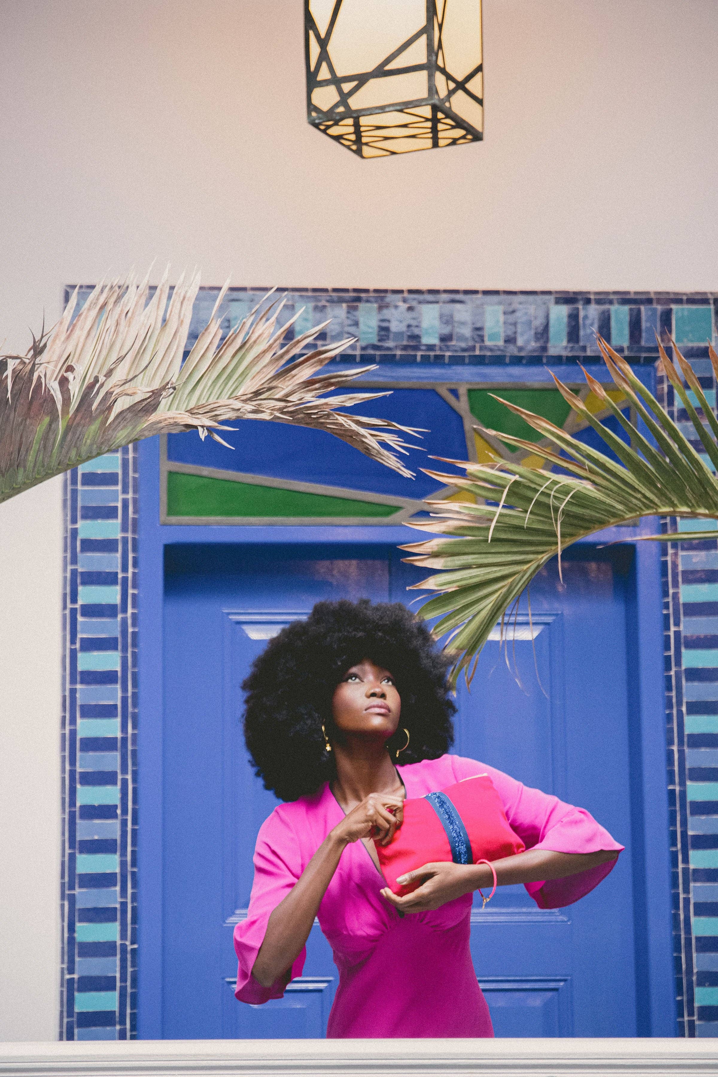 Cockatoo – wholesale Clutch bag – women's – PINK VELVET CLUTCH (BLUE STRIPE)2