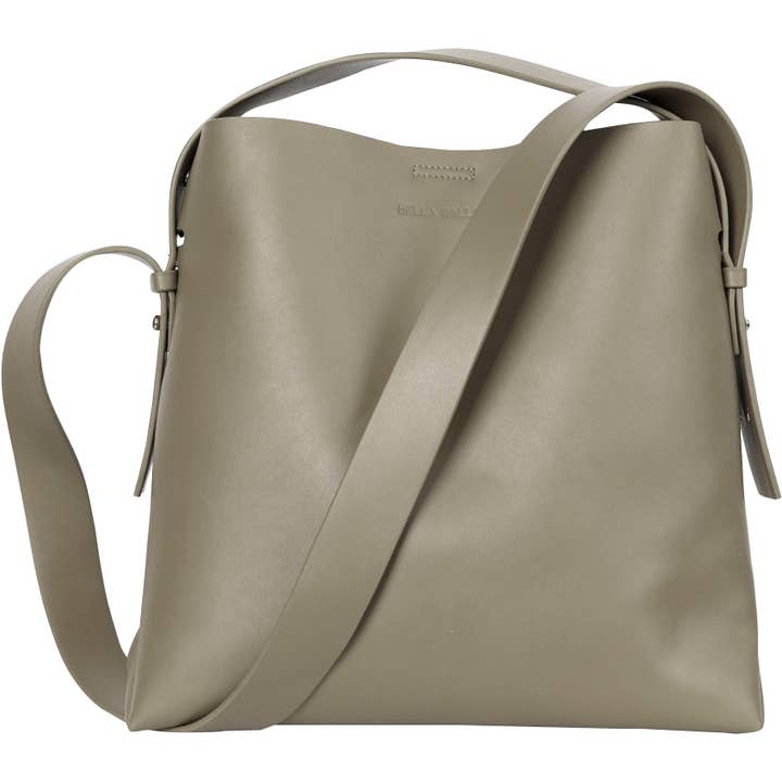 Street shopper taske i PU med justerbar skulderstrop og hank for engroshandel hos Bella Ballou