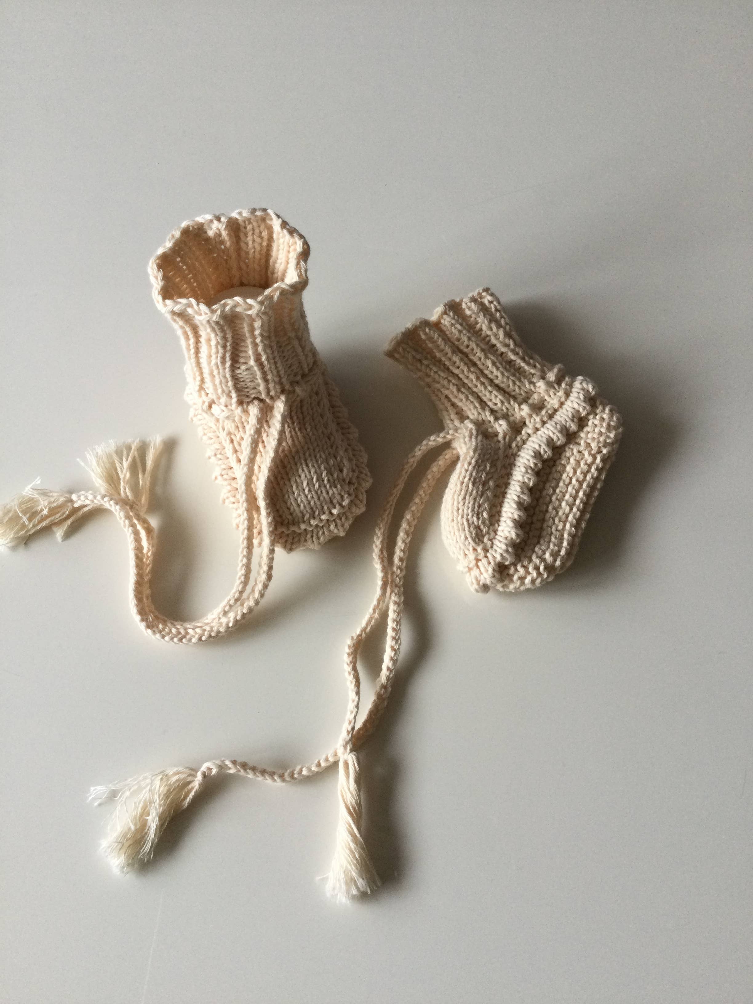 Omnis Pura – Engroshandel Støvletter - Baby – Økologisk bomuld håndstrikket 0-1Y Adel Baby Booties1