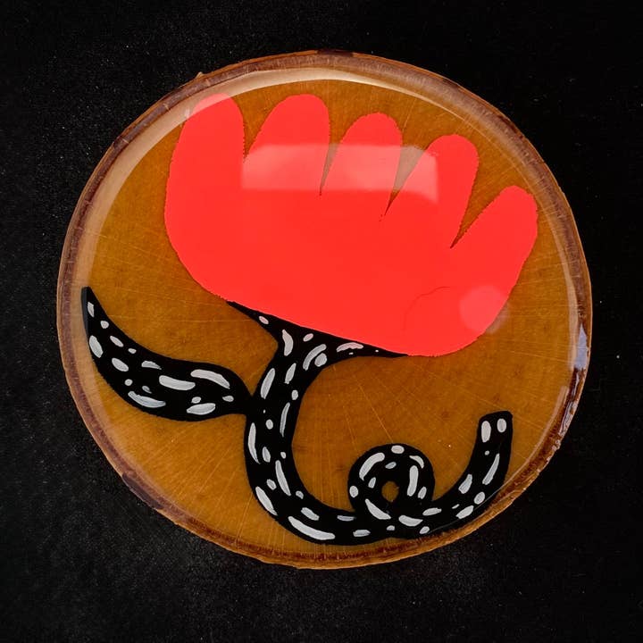 Untersetzer Birkenholz Neonrote Blume für den Großhandel von Artifacts of Joy