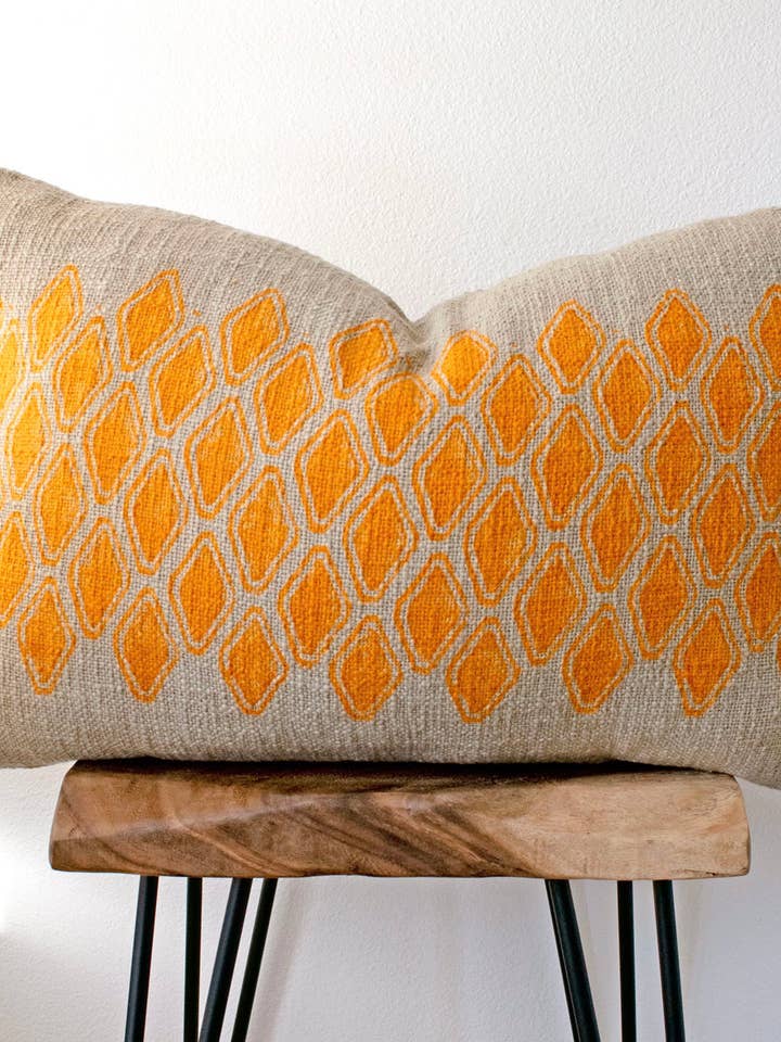 Cuscino con stampa Sol Block per la vendita all'ingrosso da parte di From, Mila