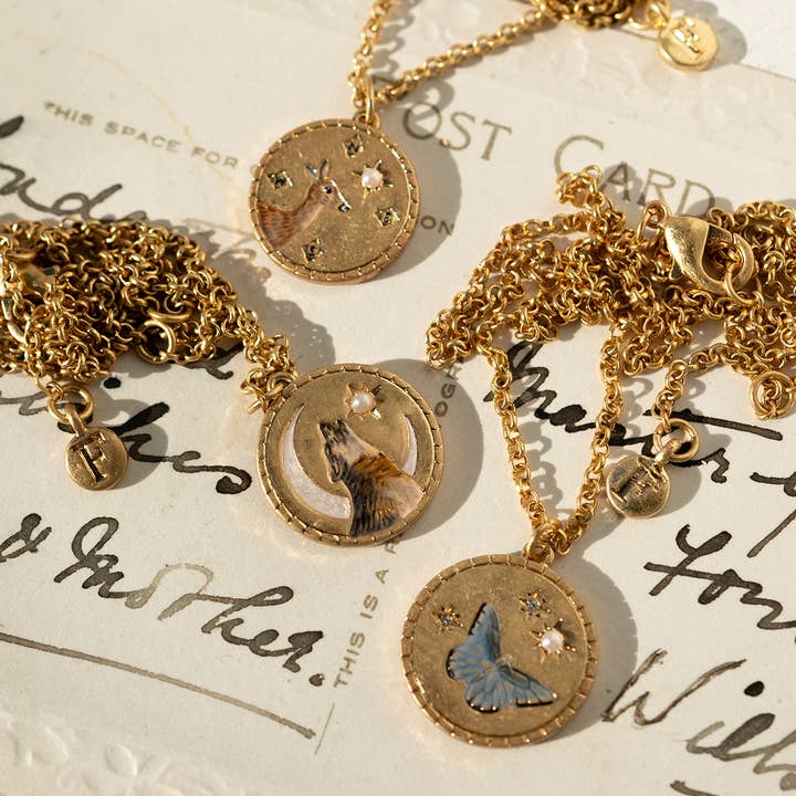 Fable England – wholesale Pendant/charm necklace – FABLE Deer Spirit Guide Pendant Necklace